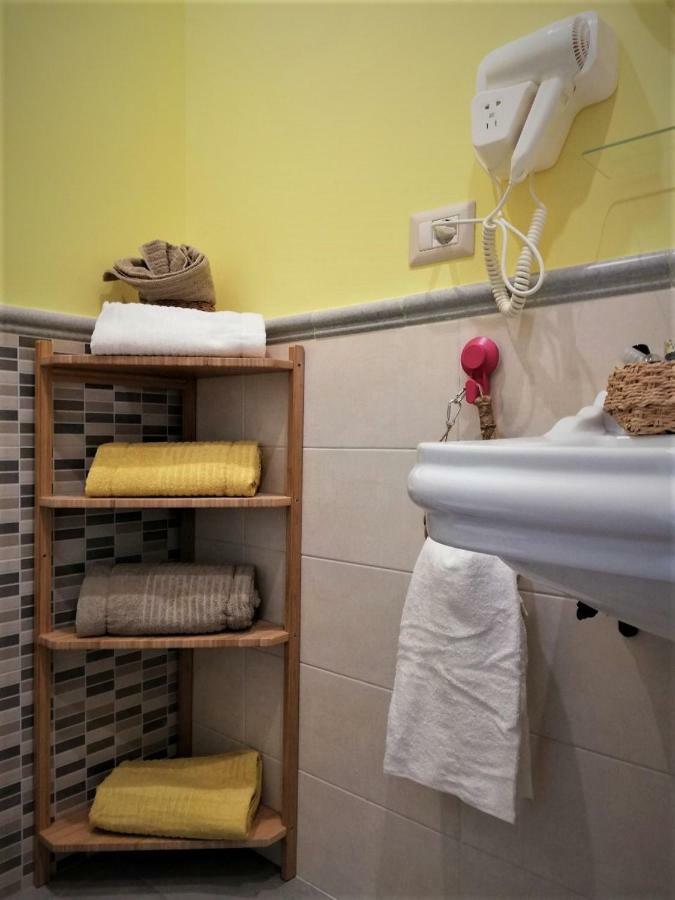 B&B Binario 39 Napoli Exterior foto
